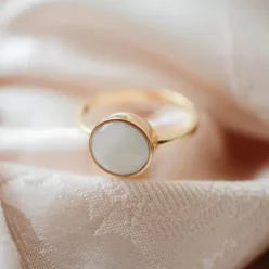   Comfy - Kör alakú 14k arany gyűrű - anyatejes vagy babahajas
