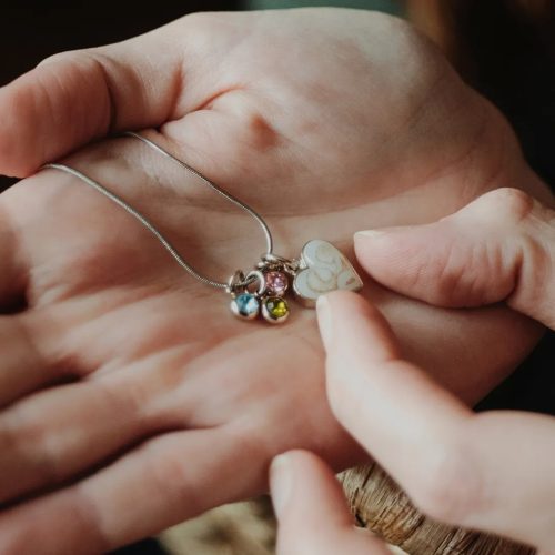 Ezüst kristály születéskő medál/charm 