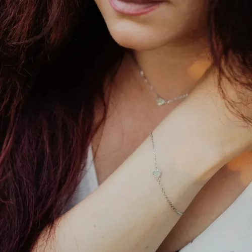 Tiny Heart - 5mm Szív - fehérarany köztes karkötő anyatejjel vagy babahajjal - gyorsan elkészül